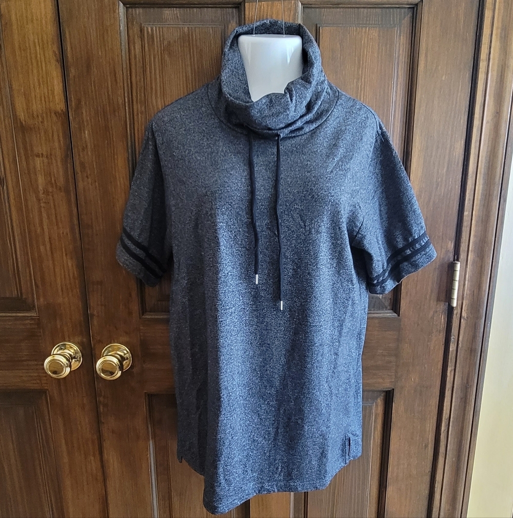 Forever 21 Dark Gray Short-Sleeve Cowl Neck Pullover P2P 21 L 30